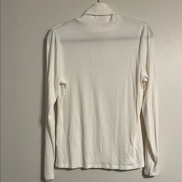 Cyrus Ribbed Turtleneck Long Sleeve Tee Soft Lightweight Cream White - Picture 5 of 5